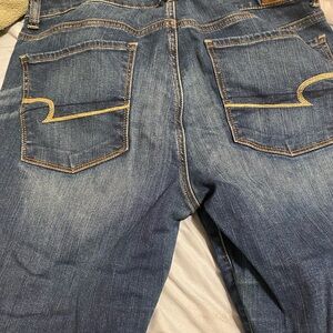 Women’s American Eagle  Blue Jeans
